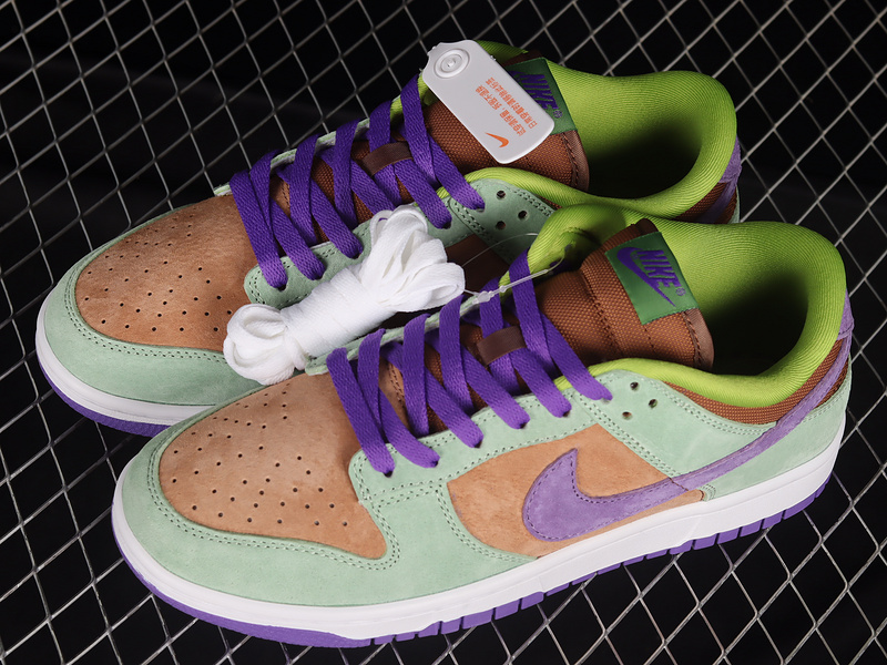 Sb Dunk Low Veneer/Autumn Green/Deep Purple 7