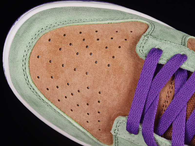 Sb Dunk Low Veneer/Autumn Green/Deep Purple 19