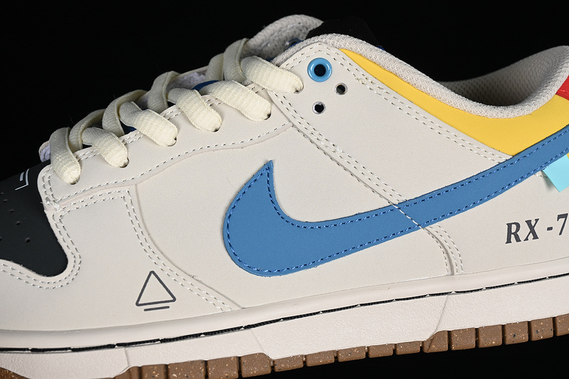 Otomo Katsuhiro X Sb Dunk Low Beige/Blue/Black 29