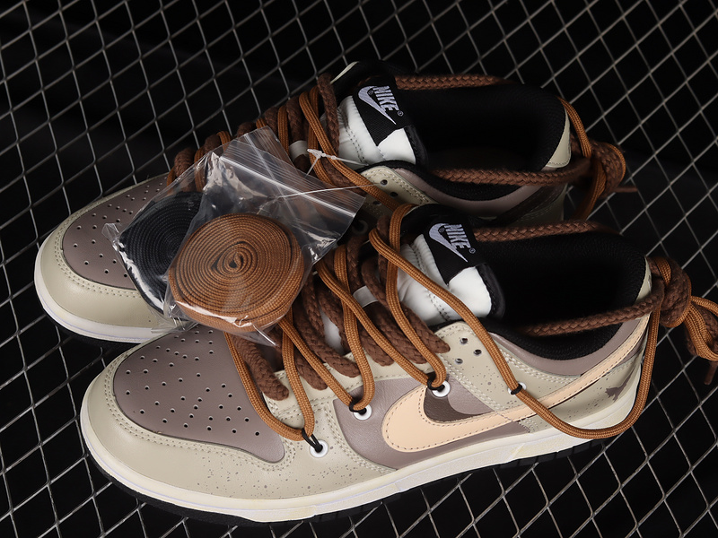 Dunk Low Brown/Grey 17