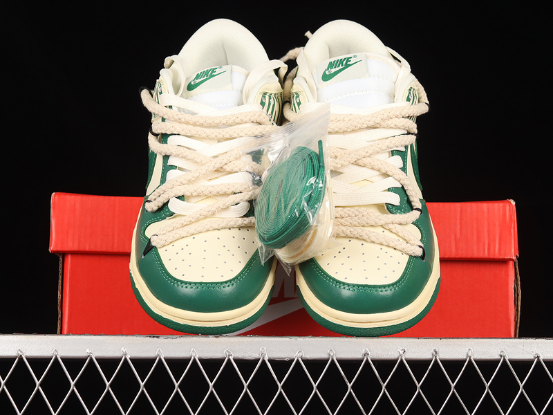 Dunk Low Beige/Green 31