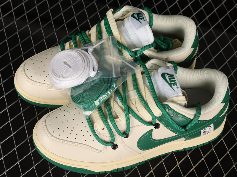 Dunk Low White/Green 19