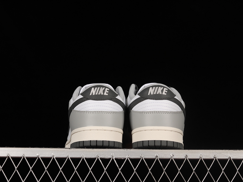 Dunk Low Light Smoke Grey White/Iron Grey-Light Smoke Grey 29