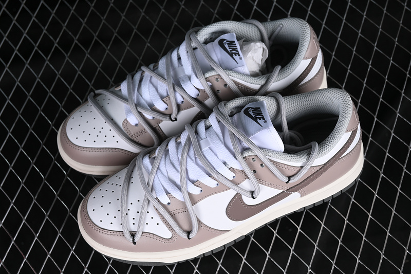 Dunk Low Retro White/Brown 3