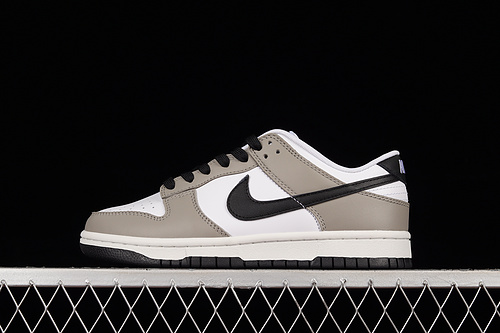 Wmns Dunk Low 'Light Smoke Grey'white/Light Smoke Grey/Black 13