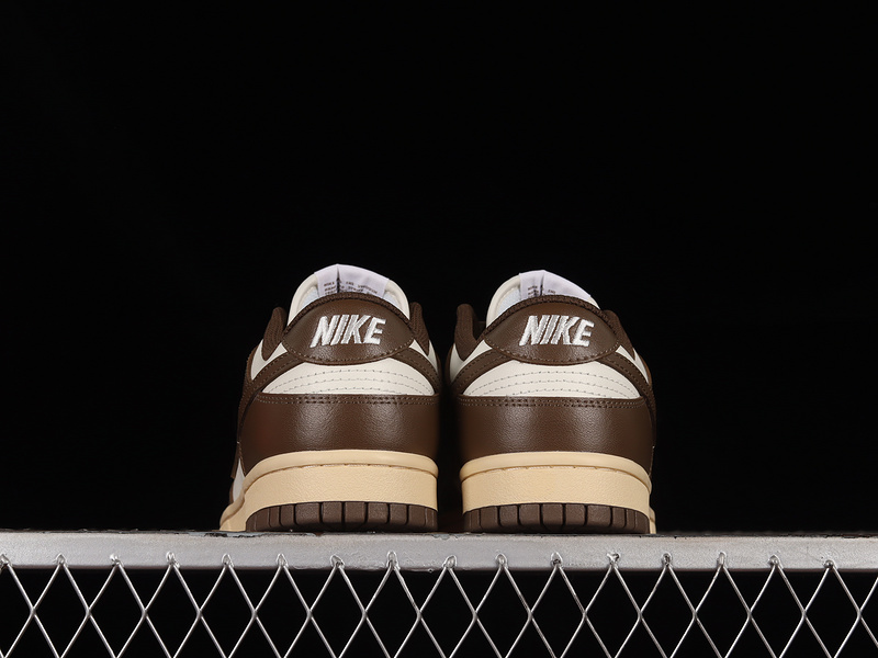 Dunk Low Sail/Cacao Wow/Coconut Milk 17