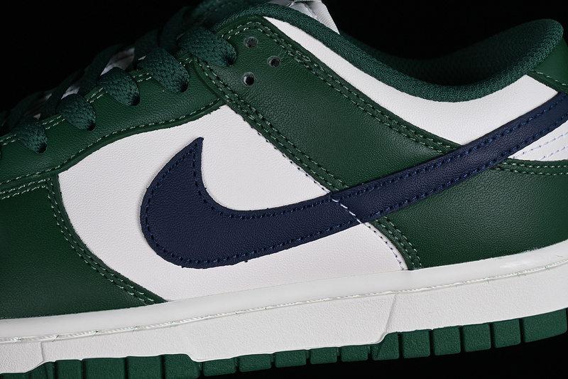 Dunk Low Gorge Green 13