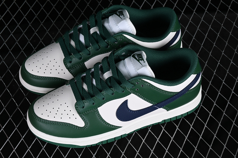 Dunk Low Gorge Green 31