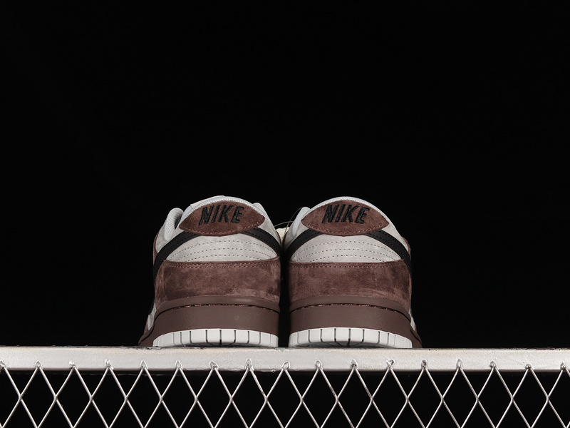 Otomo Katsuhiro X Sb Dunk Low Steamboy Ost Dark Brown/Black/Grey 27