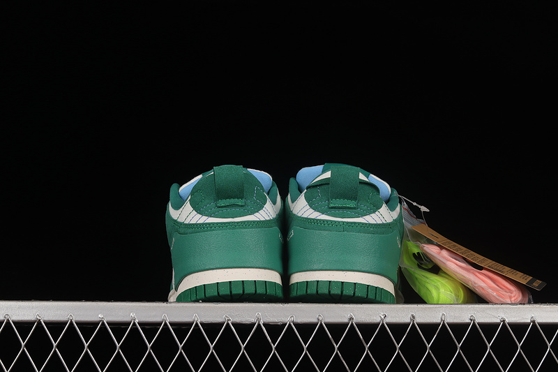 Dunk Low Disrupt 2 Phantom University Blue Blue-Malachite 11