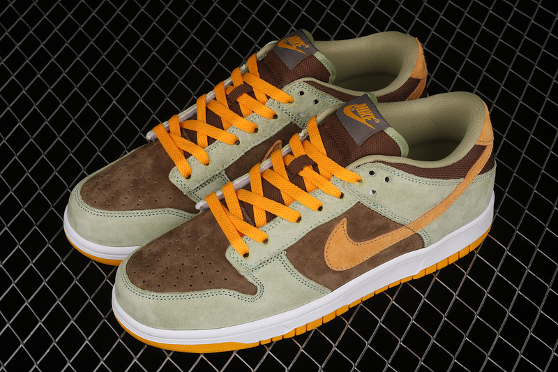 Dunk Low Dusty Olive/Pro Gold 7