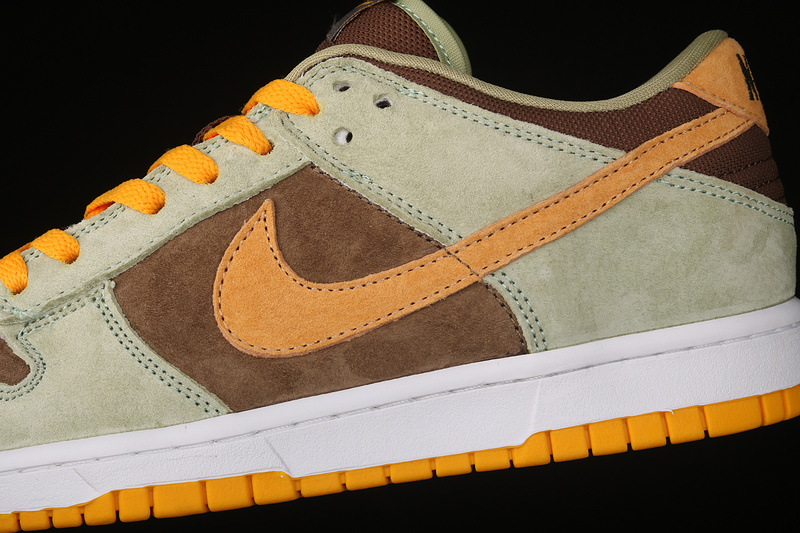 Dunk Low Dusty Olive/Pro Gold 33