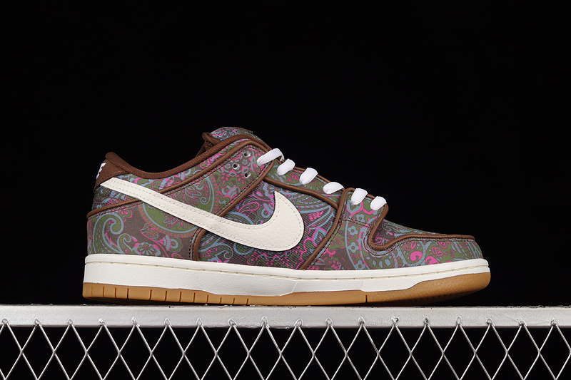 Dunk Low Pro Paisley Brown Brown/Muli-Color-White-Gum 3