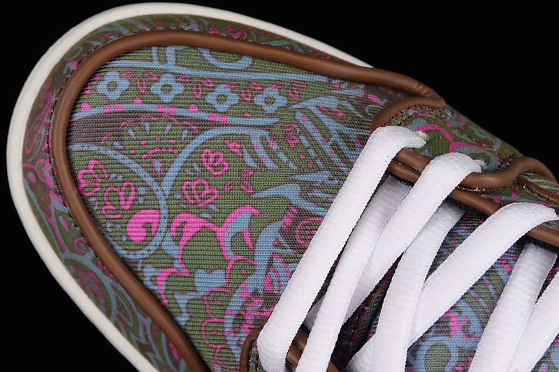 Dunk Low Pro Paisley Brown Brown/Muli-Color-White-Gum 7