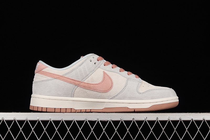 Dunk Low Premium Fossil Rose Phantom/Aura/Summit White 29