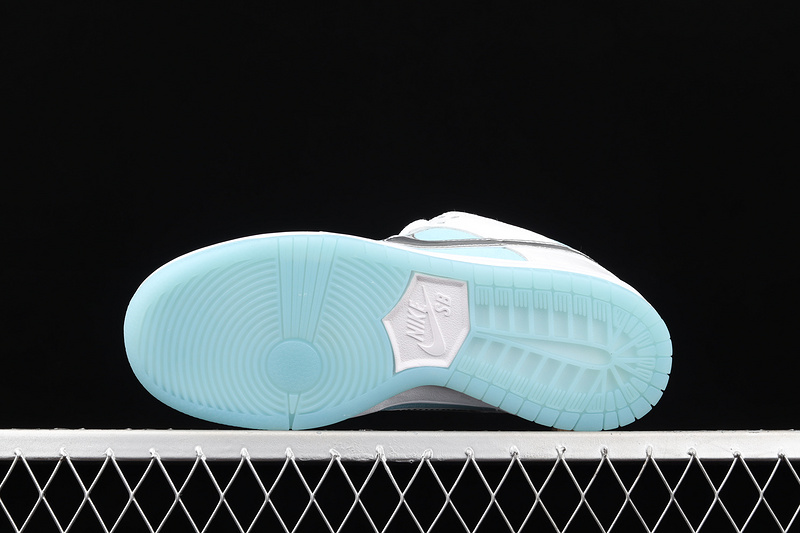 Ftc X Dunk Low Sb 'Lagoon Pulse'metallic Silver-Speed Yellow 31