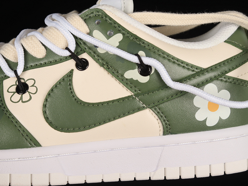 Dunk Low Love White/Green 23