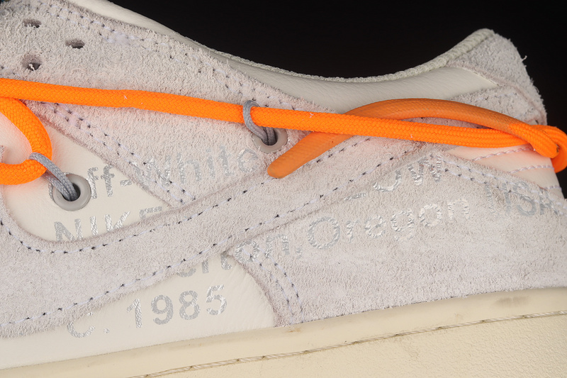 Ow X Sb Dunk Low Lot 19 Of 50 Sail/Neutral Grey/Orange Pulse 17