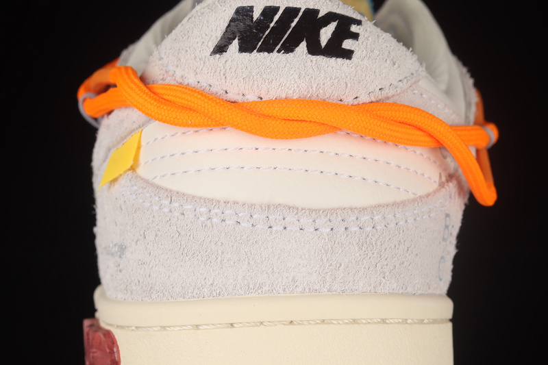 Ow X Sb Dunk Low Lot 19 Of 50 Sail/Neutral Grey/Orange Pulse 21