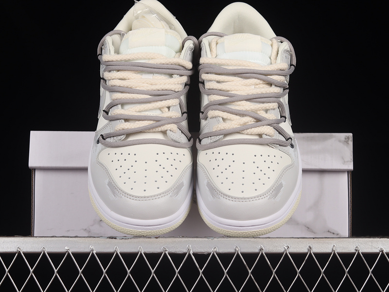 Dunk Low Retro Coconut Milk Vibe White/Grey 13