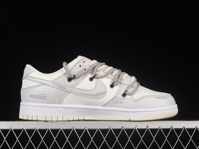 Dunk Low Retro Coconut Milk Vibe White/Grey 29