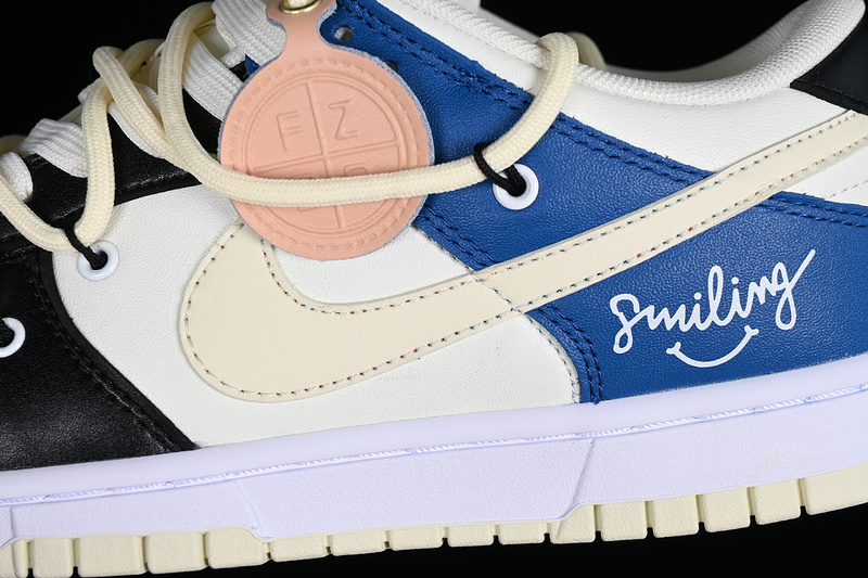 Dunk Low Sb Retro Vibe White/Black/Blue 21