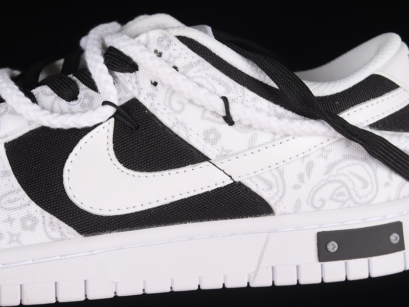 Dunk Low Ess White/Black 11