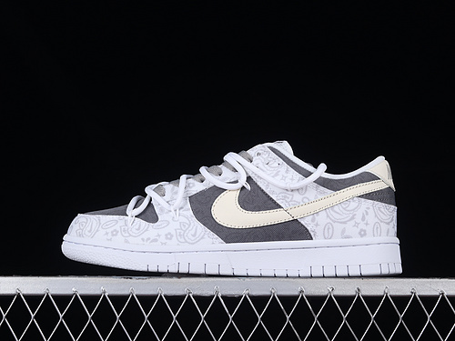 Dunk Low Ess White/Grey 27