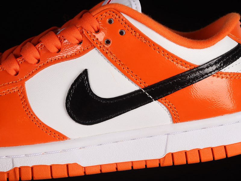 Dunk Low White Black Orange 25