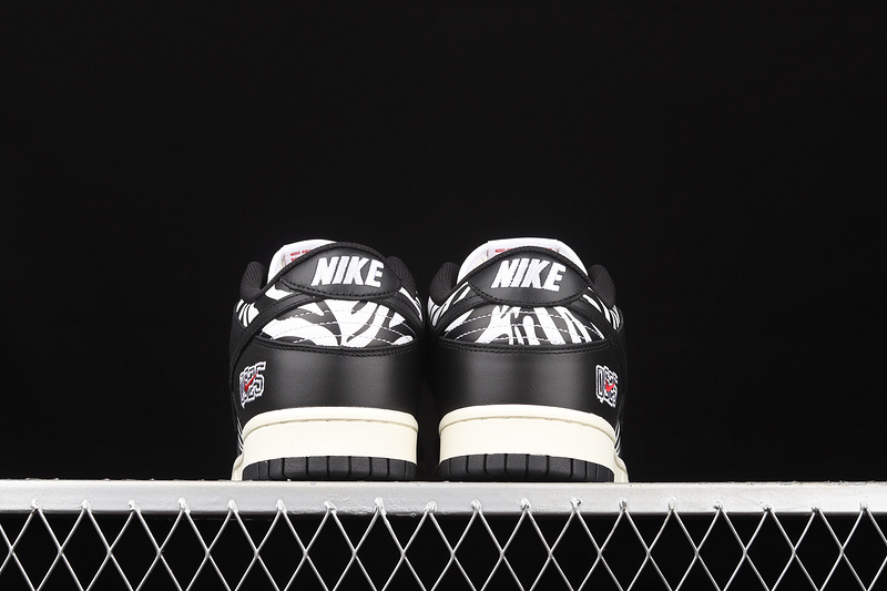 Quartersnacks X Dunk Low Sb Little Debbie’S Cakes Black/White 31