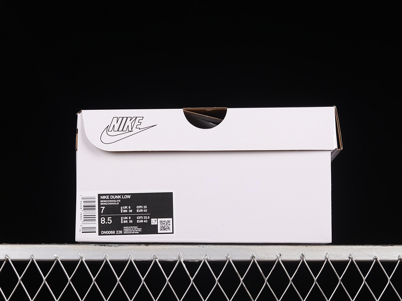 Sb Dunk Low White/Brown 11