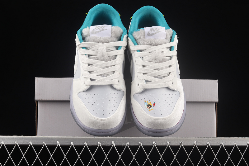 Sb Dunk Low Ice Silver/Neutral Grey-White 29