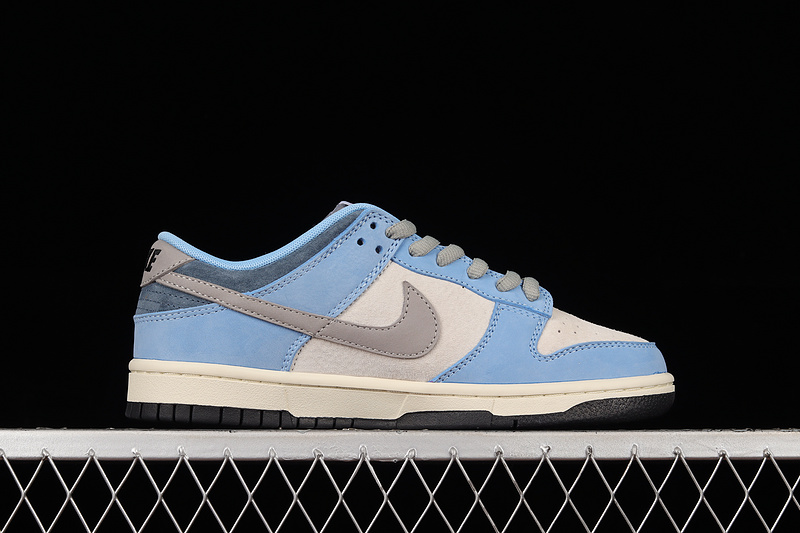 Otomo Katsuhiro Sb Dunk Low "Steamboy Ost" Light Blue Dark Grey 19