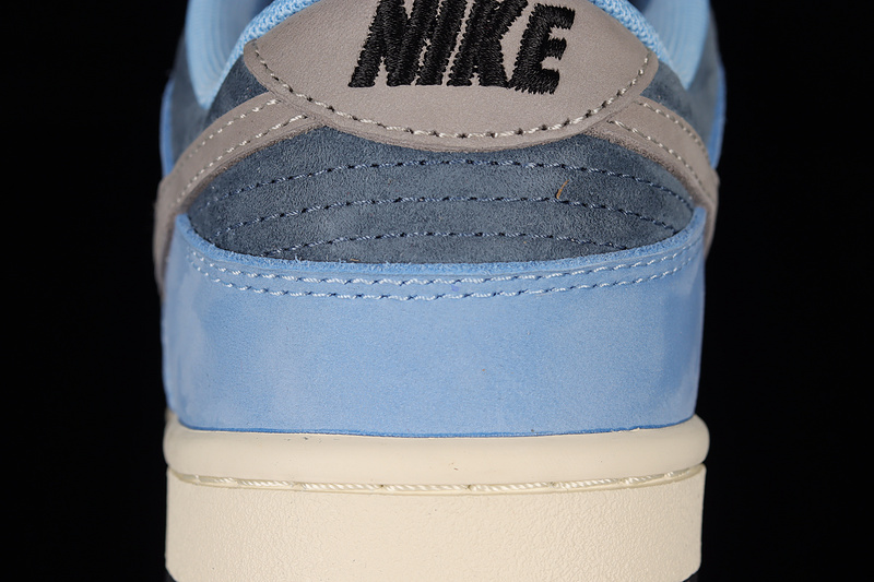 Otomo Katsuhiro Sb Dunk Low "Steamboy Ost" Light Blue Dark Grey 23