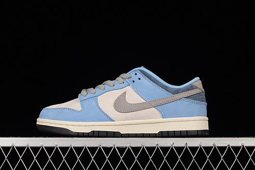 Otomo Katsuhiro Sb Dunk Low "Steamboy Ost" Light Blue Dark Grey 27