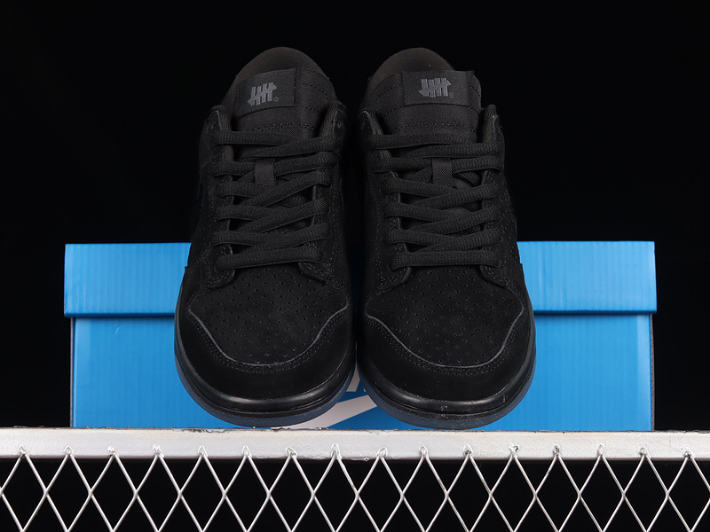 Undefeated Sb Dunk Low Black/Black/Black 13