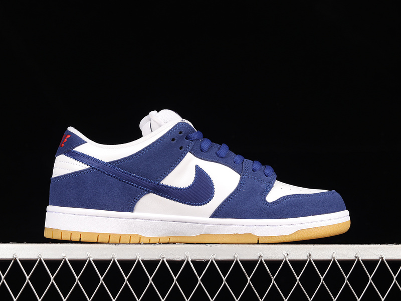 Sb Dunk Low Deep Royal Blue/White/Sport Red/Gum Light Brown 17