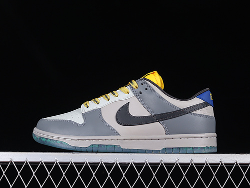 Dunk Low North Carolina A&T Cool Grey/Yellow-Blue-Black-Sail 11