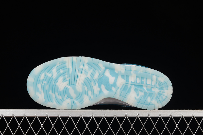 Wmns Dunk Low 'Ocean'summit White/Bright Spruce 9