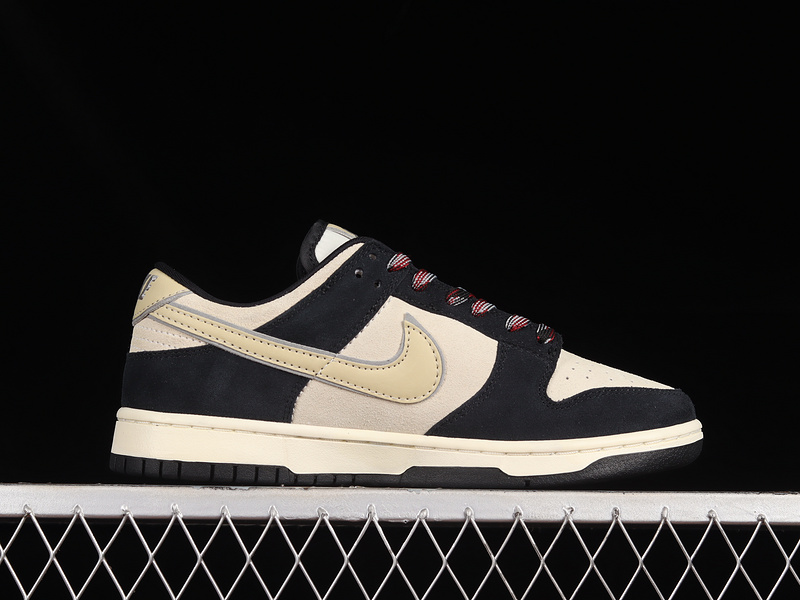 Sb Dunk Low Black/Team Gold/Coconut Milk 21