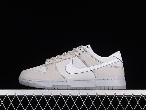 Sb Dunk Low Pure Platinum/White/Wolf Grey 31