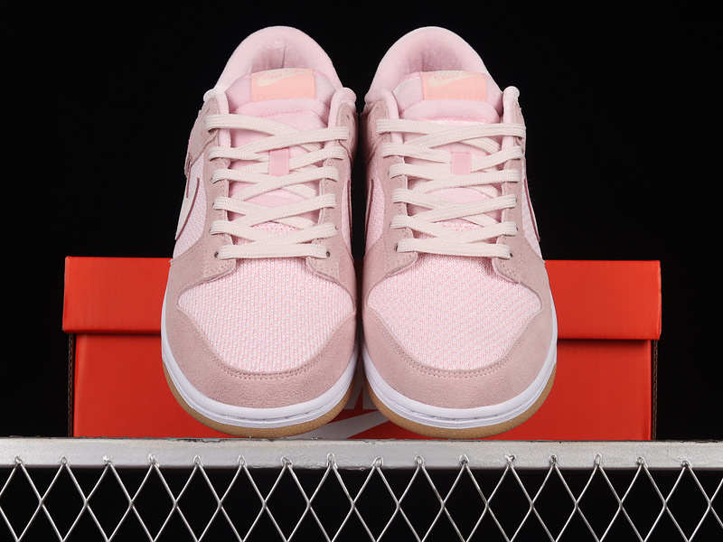 Dunk Low Sb Teddy Bear Light Soft Pink/Pink Foam/Medium Soft Pink 13