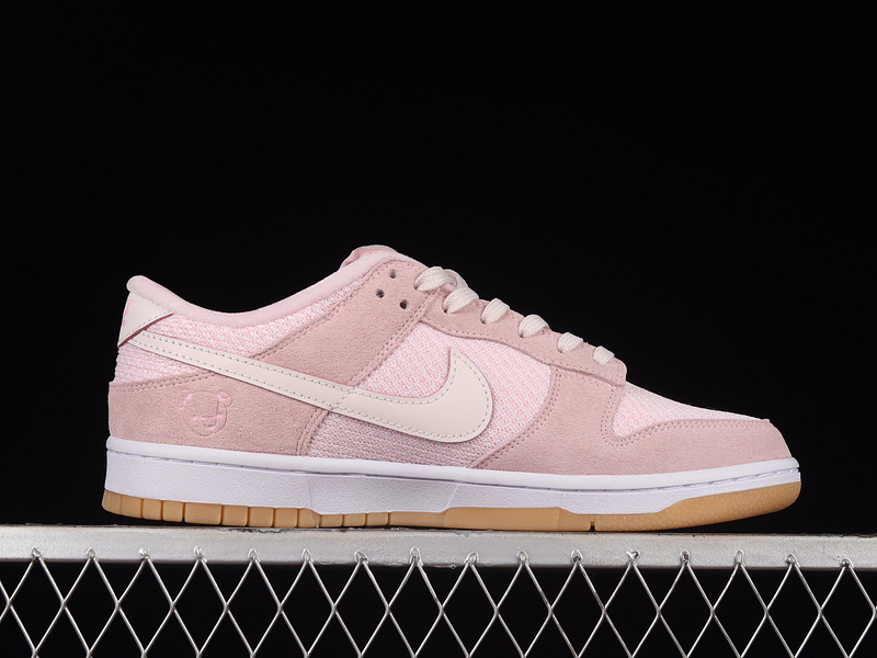 Dunk Low Sb Teddy Bear Light Soft Pink/Pink Foam/Medium Soft Pink 21