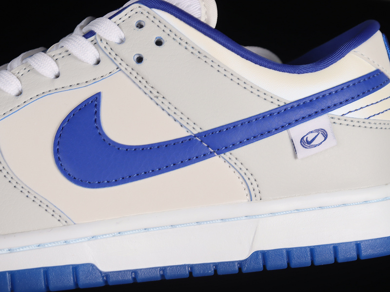 Sb Dunk Low Ivory Hyper Royal White/White/Game Royal/Sail 19