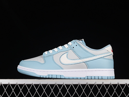 Dunk Low Sb Retro Fleece Swoosh/Light Blue 9