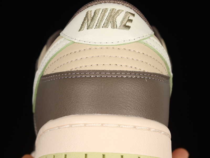 Sb Dunk Low Khaki Rattan/Sail/Olive Grey 3