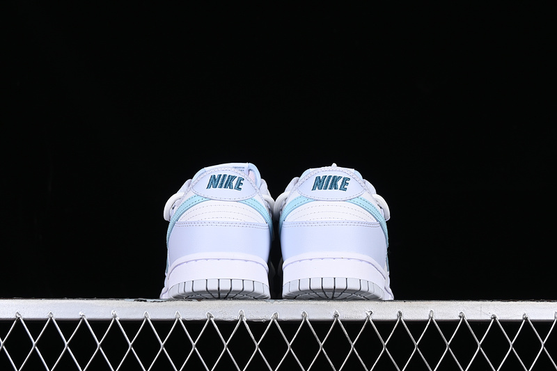 Dunk Low Mineral Teal White/Light Cyan Pink 15