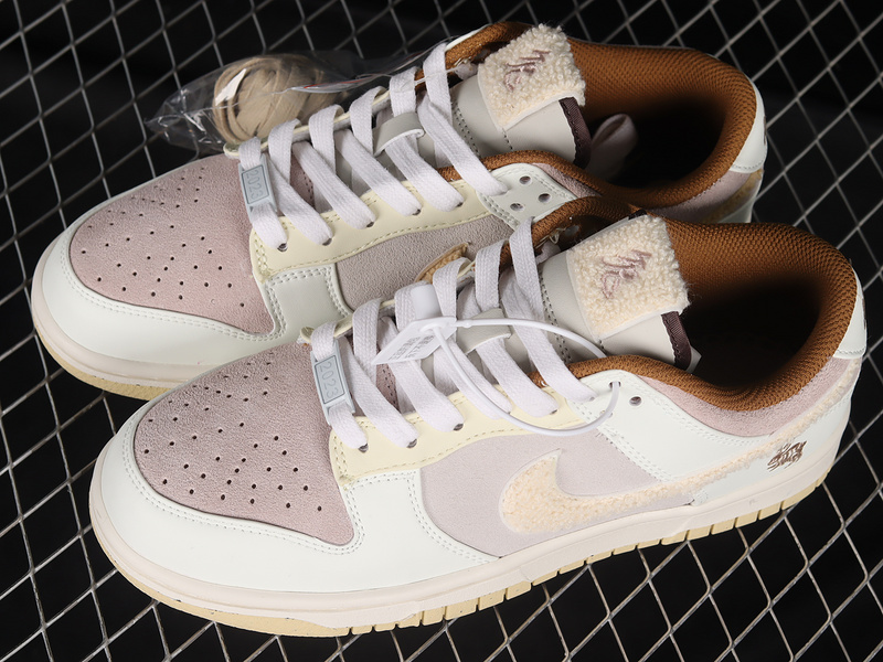 Dunk Low Sb Year Of The Rabbit Fossil Stone/Coconut Milk/Sail 15