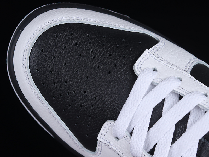 Dunk Low Retro Reverse Panda Black/White-White 9