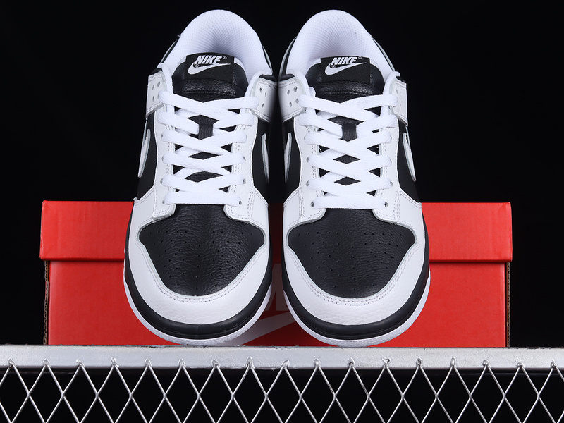 Dunk Low Retro Reverse Panda Black/White-White 29